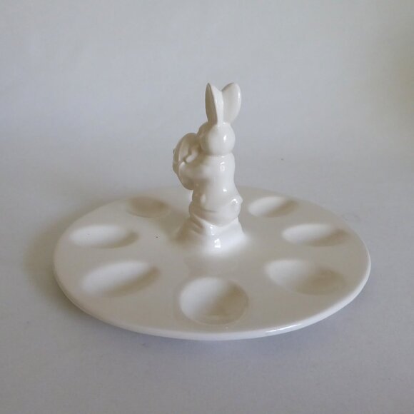 NEW VINTAGE CERAMIC EASTER BUNNY RABBIT WHITE DEVILED EGG SERVING DISH PLATE - Picture 5 of 13